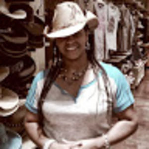 Meet your Posher, Katrina